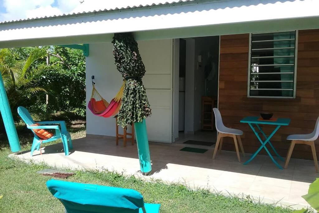 Gite Cajou Dans Jardin Tropical Ventile A Sainte-Anne Exteriér fotografie